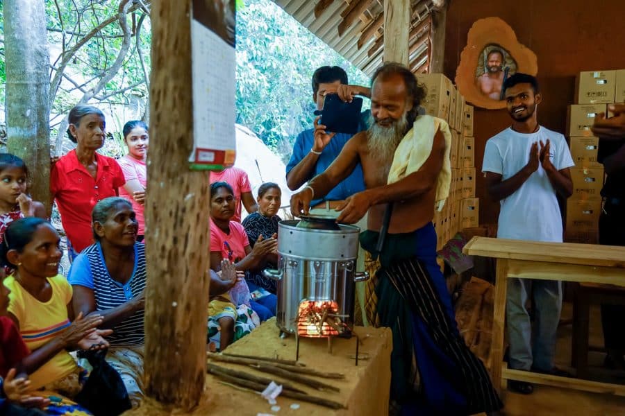 Nilcarbon clean cooking field activity in Sri Lanka